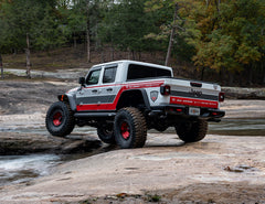 Bushwacker Jeep Gladiator Flat Style Flares 4pc